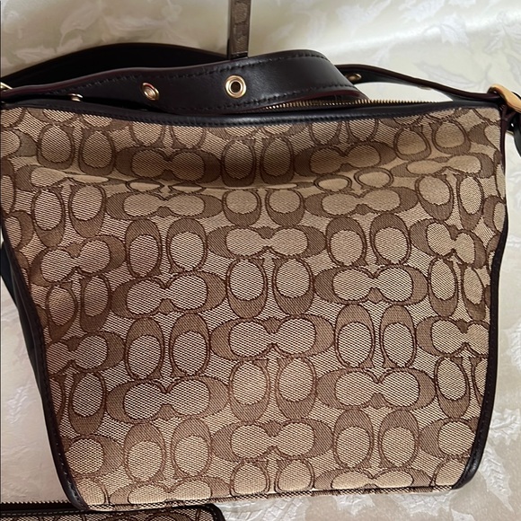 COACH SMALL DUFFEL IN SIGNATURE JACQUARD w/ MATCHING WALLET - Picture 8 of 15